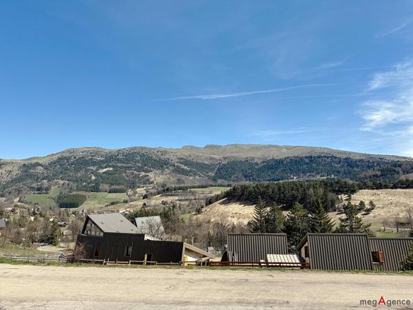 Appartement à GRESSE-EN-VERCORS, 38650 - 4 pièces 94m²