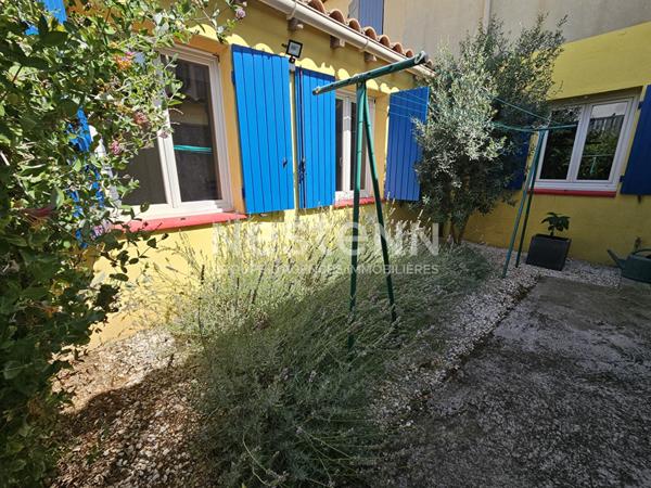 Appartement T4 St Maximin La Sainte Baume de 87 m2 avec extérieur en plein centre de Saint Maximin