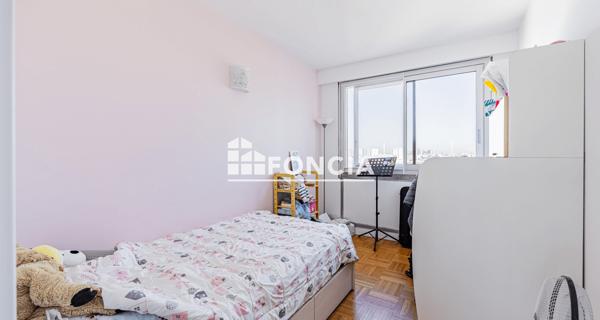 À vendre Appartement 4 pièces 93.75 m² - Paris 75015