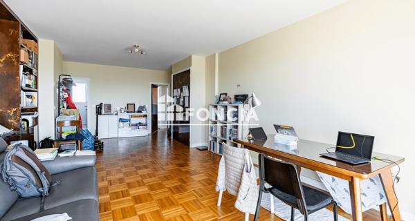 À vendre Appartement 4 pièces 93.75 m² - Paris 75015
