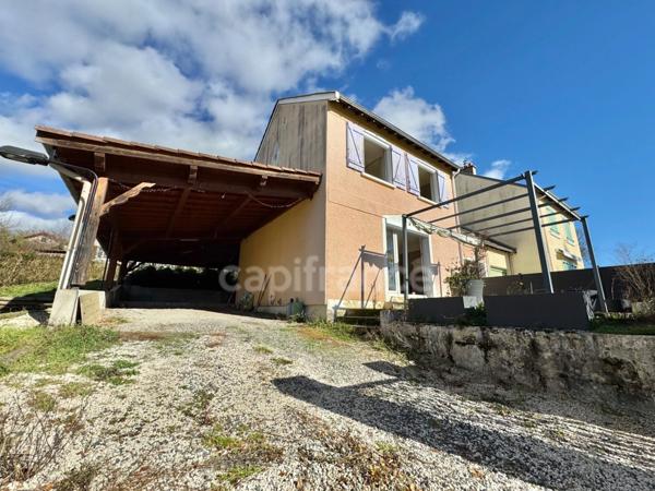 MAISON MITOYENNE 115 M2, TERRAIN CLOS DE 588 M2, 3 CHAMBRES DONT UNE AVEC DRESSING, BUREAU, TERRASSE DE 30 M2, TERRASSE COUVERTE DE 50 M2, CAR PORT, FIBRE, POMPE À CHALEUR, CHARPENTE/COUVERTURE OK