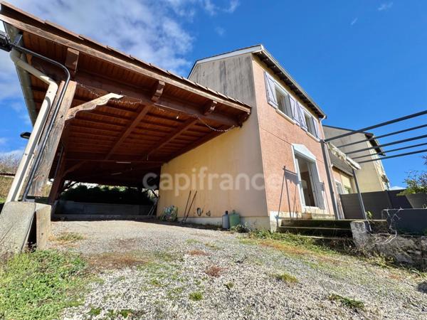 MAISON MITOYENNE 115 M2, TERRAIN CLOS DE 588 M2, 3 CHAMBRES DONT UNE AVEC DRESSING, BUREAU, TERRASSE DE 30 M2, TERRASSE COUVERTE DE 50 M2, CAR PORT, FIBRE, POMPE À CHALEUR, CHARPENTE/COUVERTURE OK