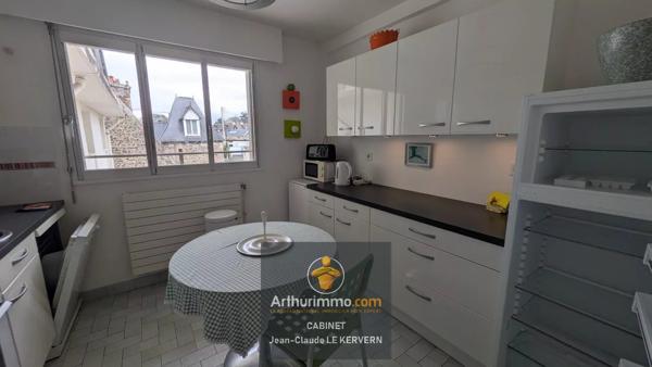 Location                                                      Appartement
                        
                     3 pièces                      103 m2                     à Saint-Quay-Portrieux