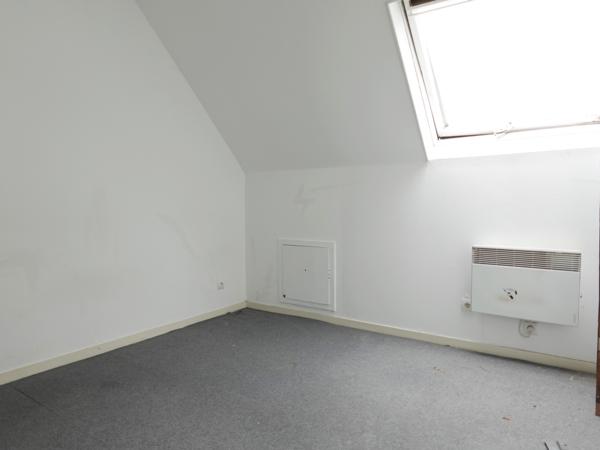 Maison
         3 pièces
        - 54 m² 270 000 € *