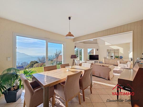 Lucinges (74380) Maison avec vue plongeante à vendre à Lucinges – Vue panoramique sur le Jura et le Jet d’eau de Genève