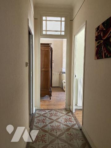 Maison de ville en R+1 avec jardin