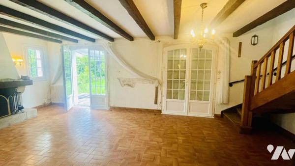 CARNAC entre bourg et plage : maison à rénover en exclusivité