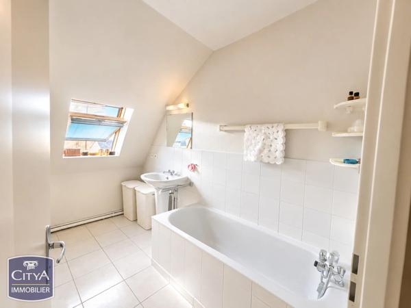Appartement à vendre 3 pièces 91.26m² Cambrai (59400)