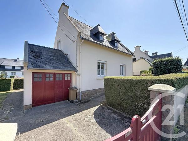 Maison à vendre  5 pièces - 94 m 2   LANNION  - 22