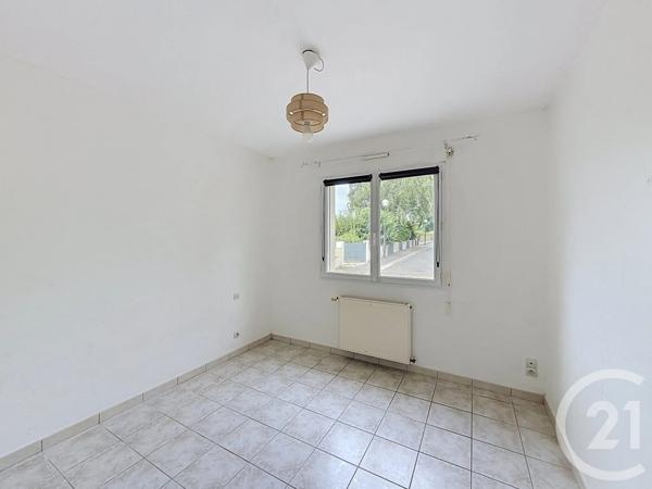 Maison à vendre  5 pièces - 94 m 2   LANNION  - 22