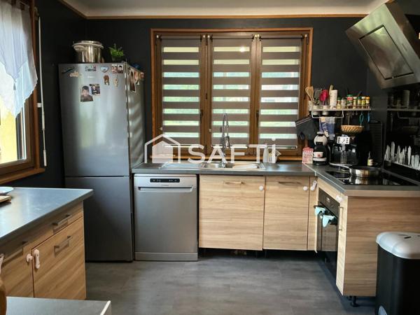 Maison 4 pièces 88m2, 3 chambres, terrain 697m2