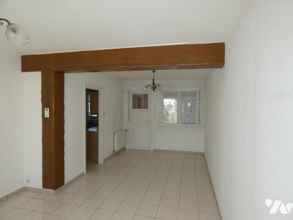 Comines, maison semi individuelle trois chambres jardin et garage