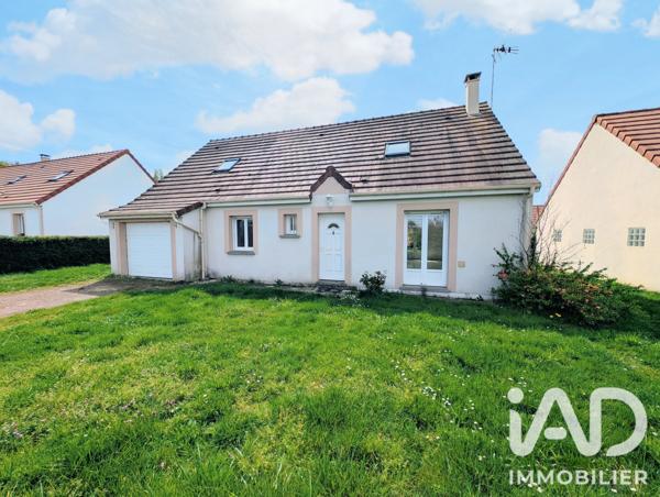 Location maison 5 pièces 134 m² Lorris