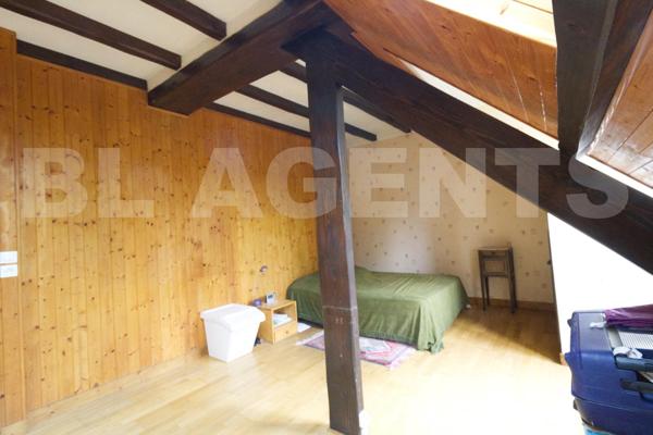 * Grande Maison Familiale 8 Pièces – 144 m² – Terrain 518 m² – Quartier Calme & Recherché *