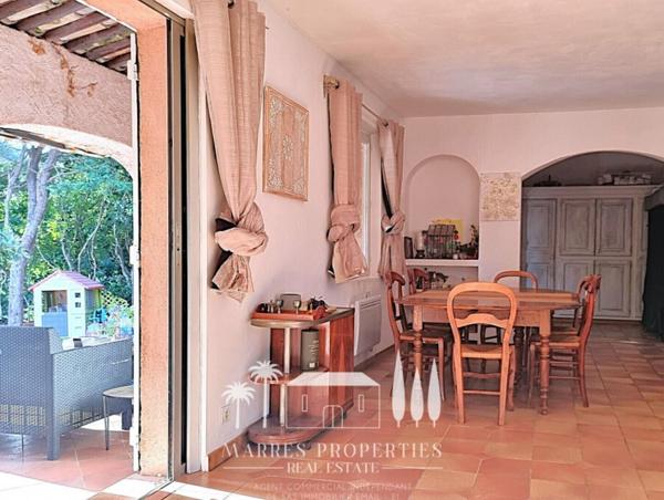 Maison 3 pièces / ~147 m² avec piscine – À proximité de Saint-Tropez