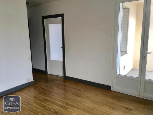 Appartement à louer 1 pièce 24.39m² Clermont-Ferrand (63000)