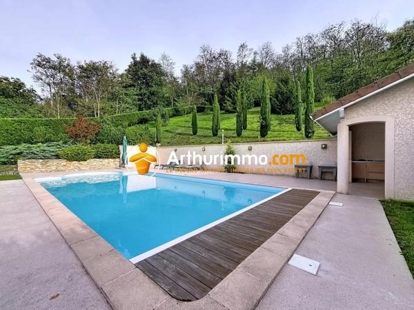 Vente Maison 6 pièces 152 m2 à Bourgoin-Jallieu