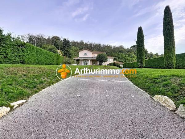 Vente Maison 6 pièces 152 m2 à Bourgoin-Jallieu