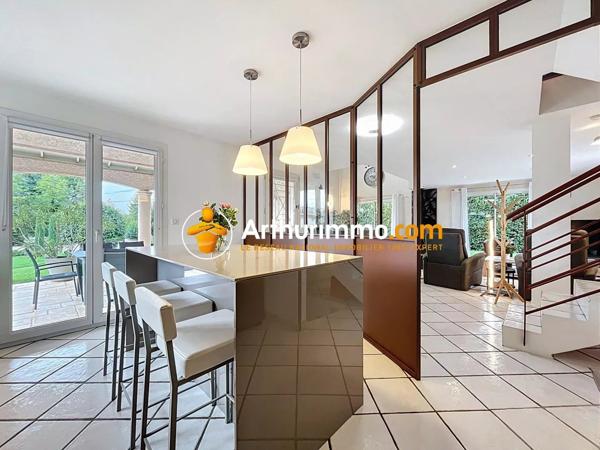 Vente Maison 6 pièces 152 m2 à Bourgoin-Jallieu