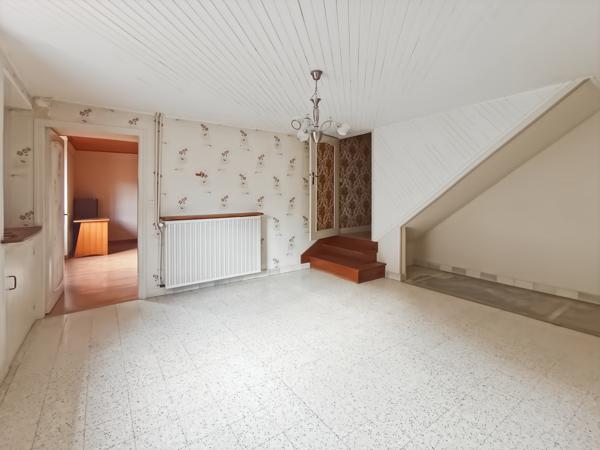 Pellerey (21440) Maison de 108 m² avec dépendances 21440 PELLEREY