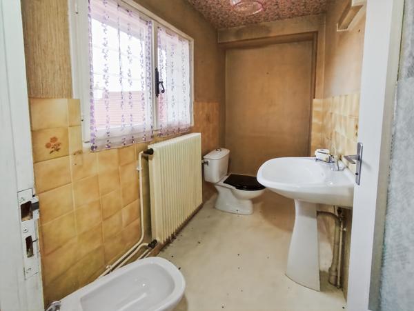 Pellerey (21440) Maison de 108 m² avec dépendances 21440 PELLEREY