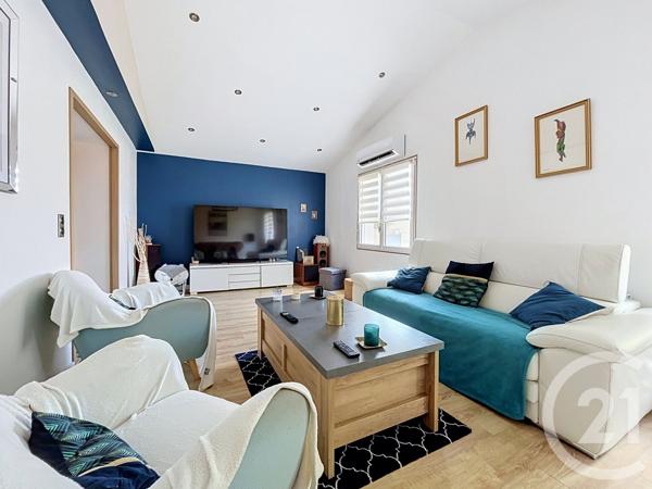 Maison à vendre  7 pièces - 203,97 m 2   ROCHEFORT  - 17