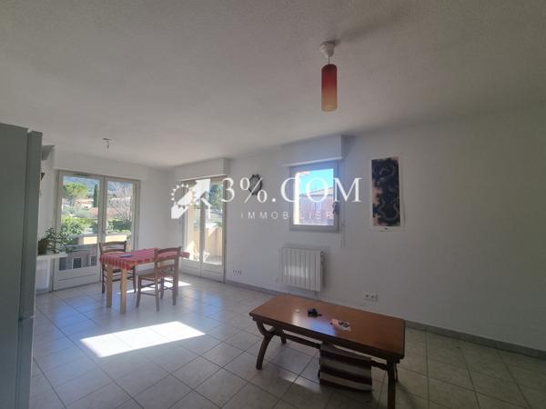 Appartement 2 pièce(s) 1 chambre(s) 62 m²