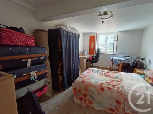 Maison à vendre  5 pièces - 129 m 2   MONTSURS ST CENERE  - 53
