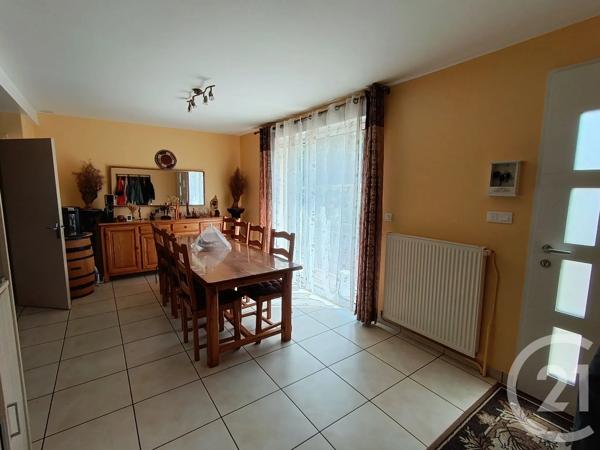 Maison à vendre  5 pièces - 129 m 2   MONTSURS ST CENERE  - 53