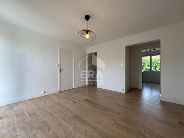 Appartement 3 pièces à vendre - 2 chambres - Balcon - Cave - Stationnement libre