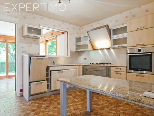 Rue (80120) Belle propriété avec 2 hangars, idéal artisan, entrepreneur ou collectionneur !