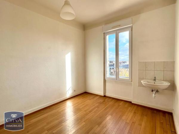 Appartement à louer 5 pièces 125m²