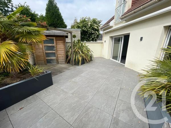 Maison à vendre  5 pièces - 151,83 m 2   YVRE L EVEQUE  - 72