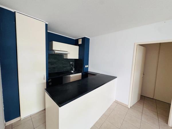 Vente                                                      Appartement
                        
                     2 pièces                      42 m2                     à Nice