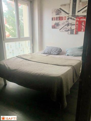 Maison 5 pièces, 4 chambres, terrasse, quartier calme.