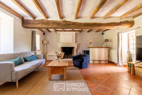 Ferme au charme rustique et cadre naturel avec dépendances