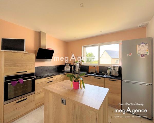 Maison à VIRE NORMANDIE, 14500 - 5 pièces 109m²