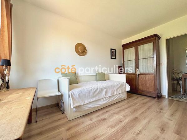 Vente
                Maison155 m² - 6 Pièces -
                    SAINT MEDARD EN JALLES (33160)