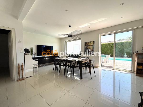 Vente
                Maison155 m² - 6 Pièces -
                    SAINT MEDARD EN JALLES (33160)