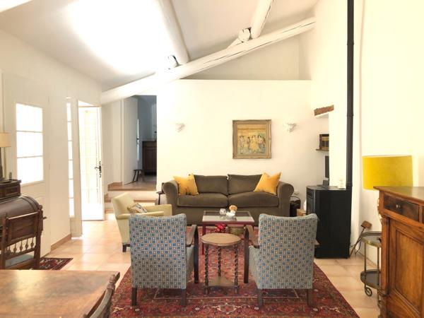 L'Isle-sur-la-Sorgue (84800) PROPRIETE 240M2