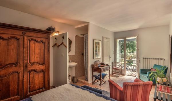 L'Isle-sur-la-Sorgue (84800) PROPRIETE 240M2