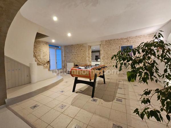 Maison coup de cœur- Charentaise de caractère 6 chambres – 300 m² de confort et d'authenticité ASNIERES SUR NOUERE (16)