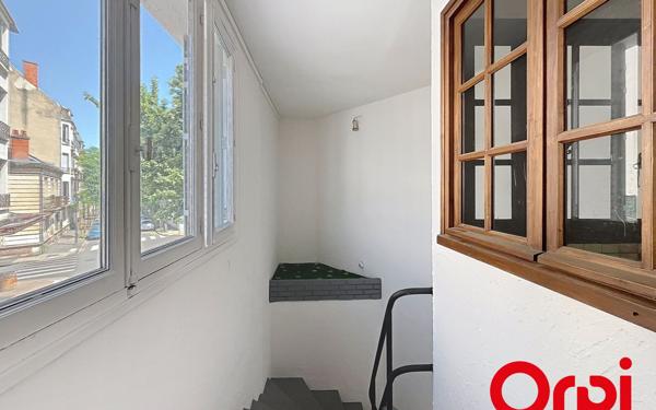 Appartement à vendre    4 pièces • 134 m2 Vichy