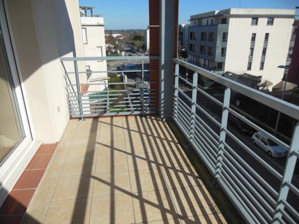 Toulouse 31200 Métro BORDEROUGE SANS FRAIS AGENCE  Agréable T3 Récent de 61.60m² avec  Terrasse couverte /loggia de 5.82m² ,cellier/buanderie, place de parking