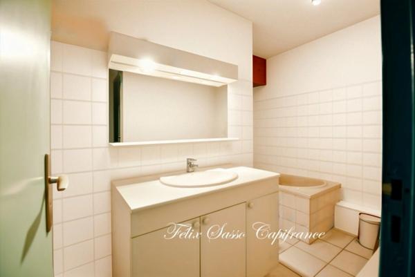 LUZ-SAINT-SAUVEUR (65), en exclusitivé, bel appartement duplex T4 au coeur du village !
