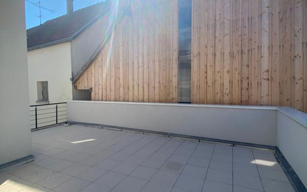 Appartement à louer    3 pièces •  Blaesheim