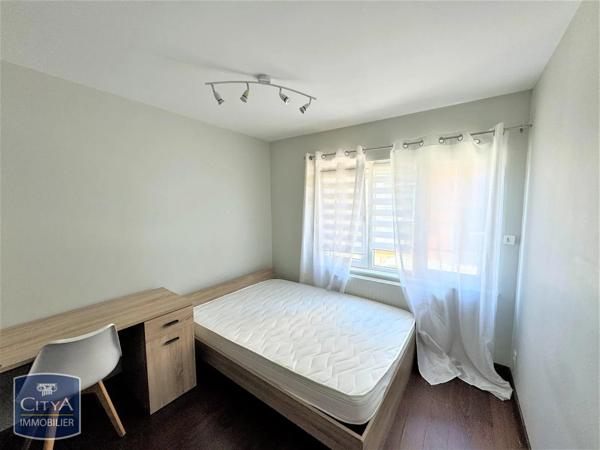 Appartement à louer 4 pièces 78.44m² Loos (59120)