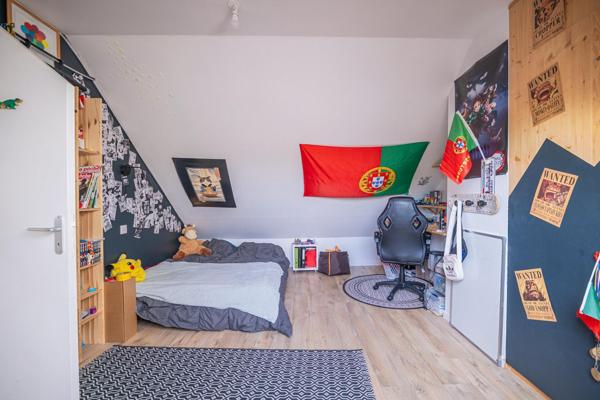 Maison à LA BAZOGE, 72650 - 6 pièces 125m²