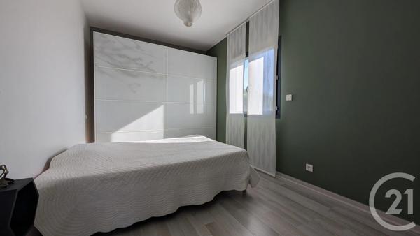 Maison à vendre  6 pièces - 148,70 m 2   LACHAPELLE SOUS AUBENAS  - 07