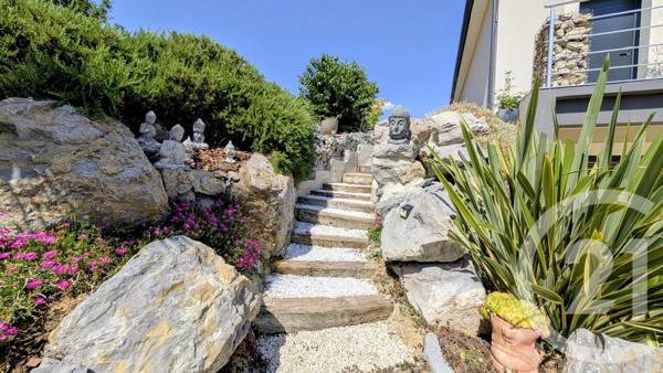 Maison à vendre  6 pièces - 148,70 m 2   LACHAPELLE SOUS AUBENAS  - 07